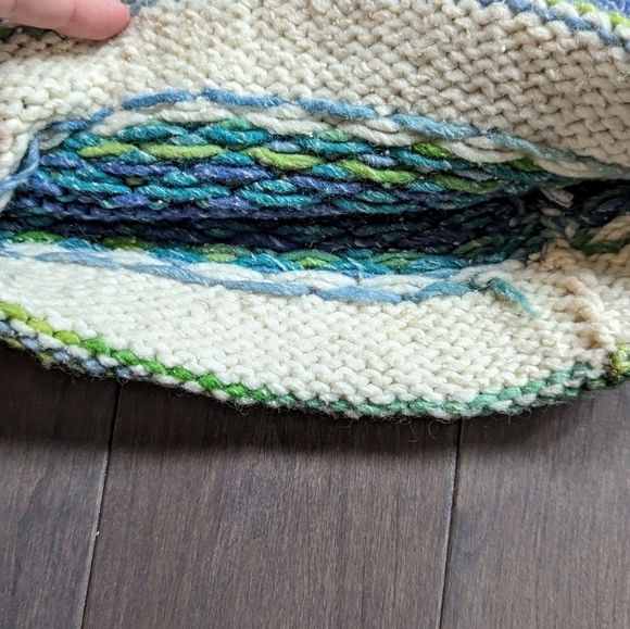 Women's Knit Hat - Picture 4 of 4